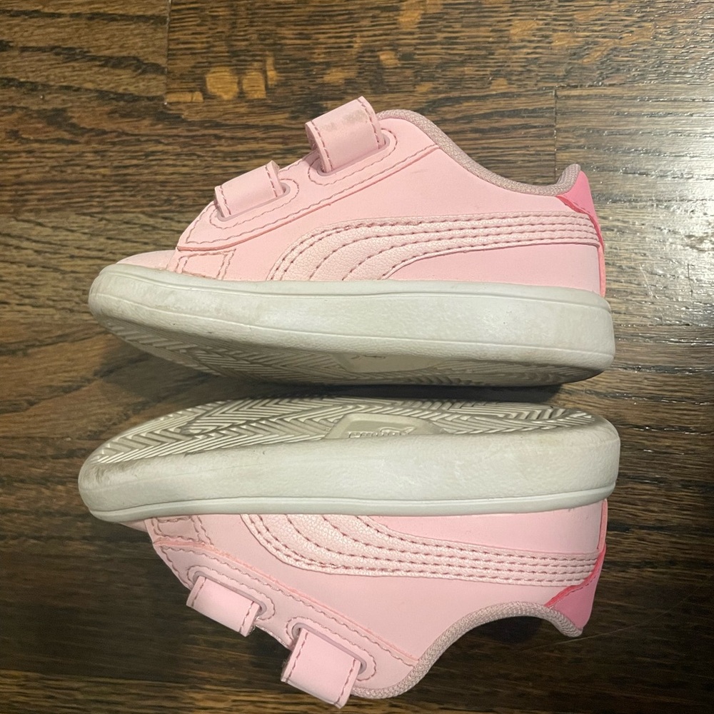 Pink Pumas - Picture 3 of 4